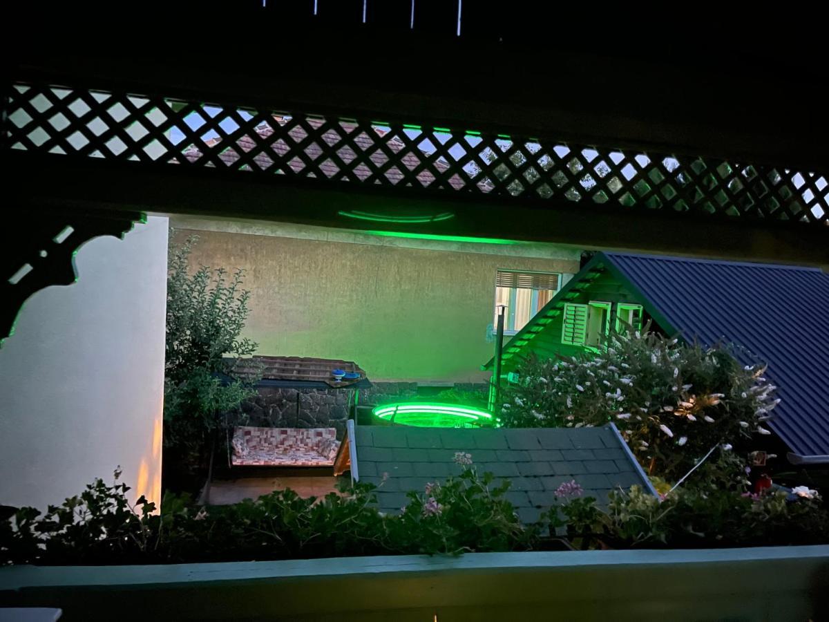 Tamas Apartman Balatonfoeldvar Sziveben- Egesz Evben Nyitva! Exteriér fotografie