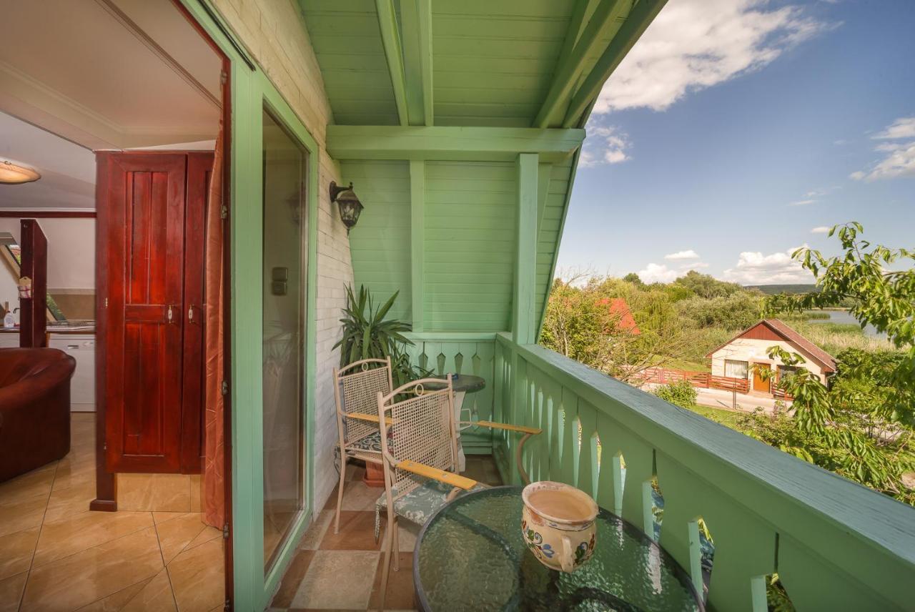 Tamas Apartman Balatonfoeldvar Sziveben- Egesz Evben Nyitva! Exteriér fotografie